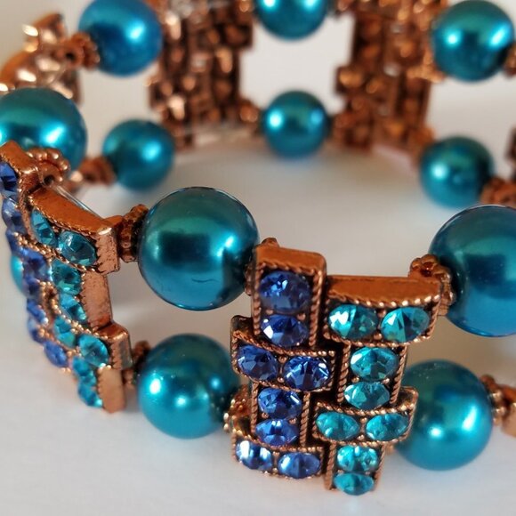 Hand Crafted Pearl/Rhinestone Bracelet & Drop Earrings Cerulean Blue-Royal Blue - Picture 10 of 11